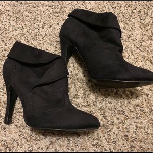 Black Velvet Bootie Pumps